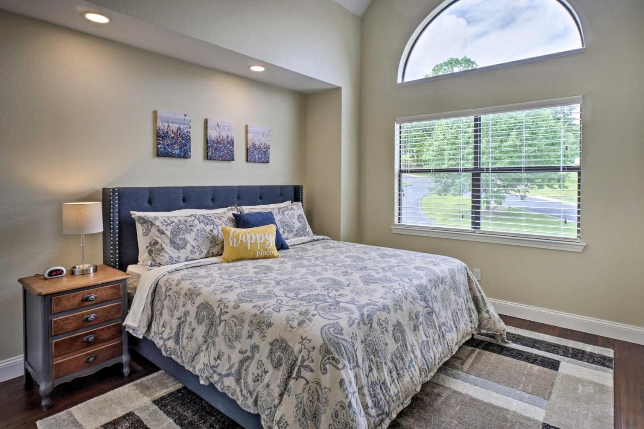 Branson Condo With Pool Access, Walk To Fishing Экстерьер фото